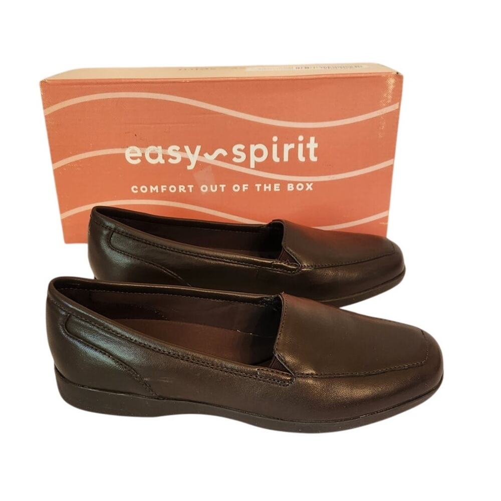 NIB Easy Spirit Devitt Slip-On Loafer Flats Comfort Shoe Dark Brown 5.5M